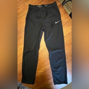 Nike Men’s Sweatpants. Black. Size Medium Tall